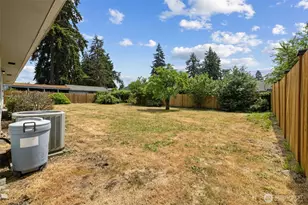 808 117th St S, Tacoma, WA 98444 - Photo 34
