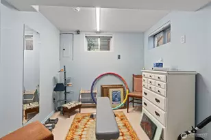 310 NW 75th St, Seattle, WA 98117 - Photo 18