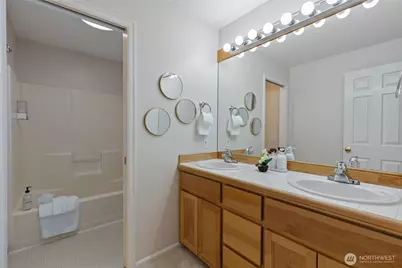 26998 SE 22nd Way, Sammamish, WA 98075 - Photo 28