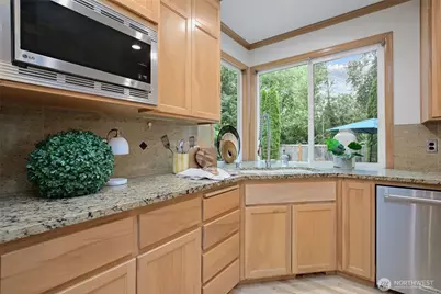26998 SE 22nd Way, Sammamish, WA 98075 - Photo 10