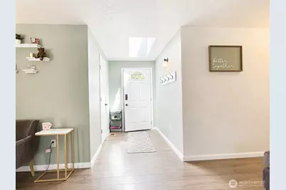 4709 Stikes Drive SE, Lacey, WA 98503 - Photo 2