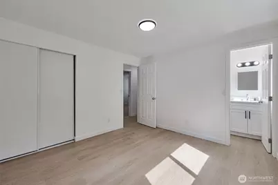6325 S Eddy Court, Seattle, WA 98118 - Photo 10