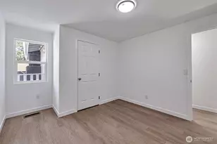 6325 S Eddy Ct, Seattle, WA 98118 - Photo 6