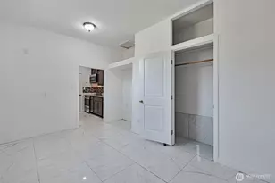 6325 S Eddy Ct, Seattle, WA 98118 - Photo 20
