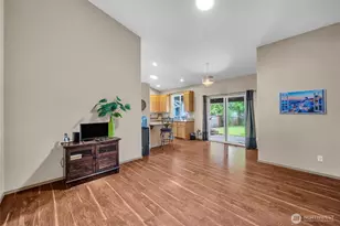 1112 131st St Ct E, Tacoma, WA 98445 - Photo 18