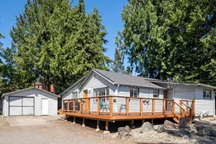 416 Riverview Ln, Snohomish, WA 98290 - Photo 1