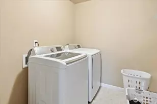 8218 203rd St Ct E, Spanaway, WA 98387 - Photo 16
