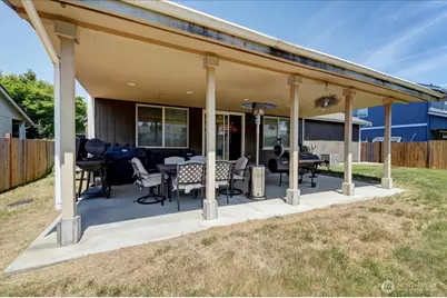 8218 203rd Street Ct E, Spanaway, WA 98387 - Photo 18