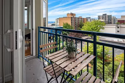 2414 1st Avenue #507, Seattle, WA 98121 - Photo 16