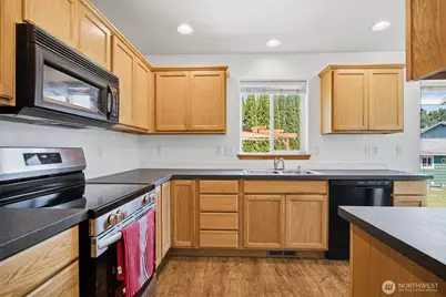 323 Wilson Lane, Sumas, WA 98295 - Photo 14