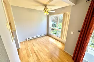 12701 NE 9th Pl, Bellevue, WA 98005 - Photo 8