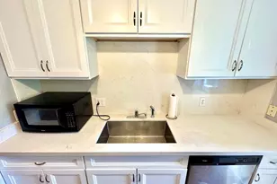 12701 NE 9th Pl, Bellevue, WA 98005 - Photo 6