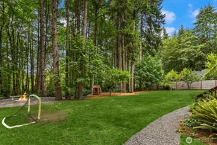 5249 Rose Ave NE, Bainbridge Island, WA 98110 - Photo 30