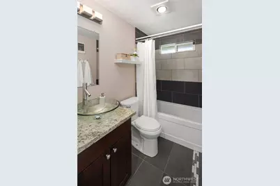 10902 26th Avenue SW, Seattle, WA 98146 - Photo 14