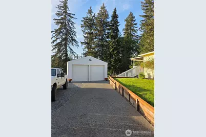 315 SE 2nd Street, South Prairie, WA 98385 - Photo 4