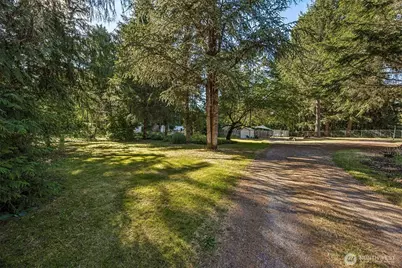 3917 240th Street E, Spanaway, WA 98387 - Photo 36