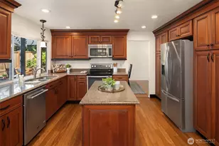 12220 102nd Pl NE, Kirkland, WA 98034 - Photo 8