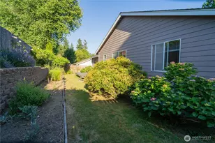 2928 Briar Lea Loop SE, Olympia, WA 98501 - Photo 36