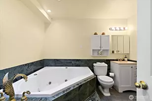 14303 102nd Ave NE, Kirkland, WA 98034 - Photo 24