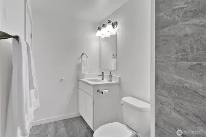 908 Baysinger Place, Enumclaw, WA 98022 - Photo 16