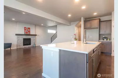 2210 115th Drive SE, Lake Stevens, WA 98258 - Photo 6