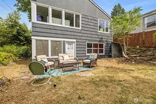 9628 5th Ave NE, Seattle, WA 98115 - Photo 24