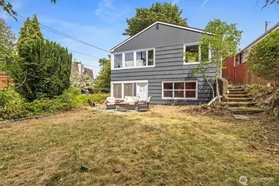 9628 5th Ave NE, Seattle, WA 98115 - Photo 22