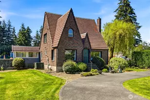 2504 72nd St E, Tacoma, WA 98404 - Photo 2