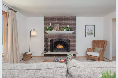 8821 221st Place SW, Edmonds, WA 98026 - Photo 6