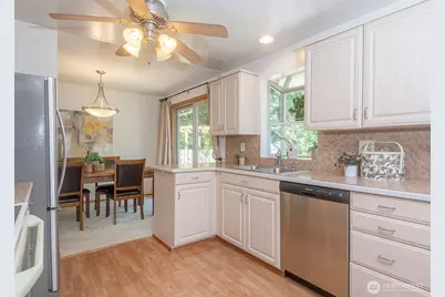 8821 221st Place SW, Edmonds, WA 98026 - Photo 10