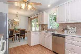 8821 221st Pl SW, Edmonds, WA 98026 - Photo 10