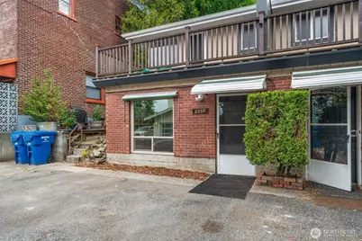 6553 Greenwood Avenue N, Seattle, WA 98103 - Photo 20