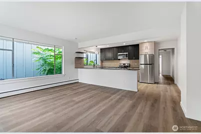 6553 Greenwood Avenue N, Seattle, WA 98103 - Photo 4