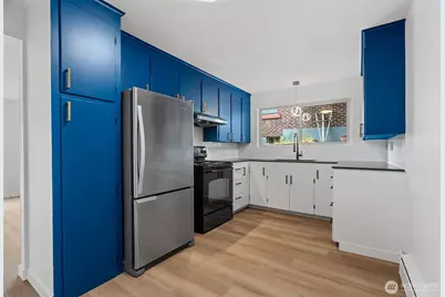 6553 Greenwood Avenue N, Seattle, WA 98103 - Photo 24
