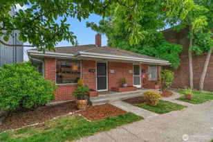 6553 Greenwood Ave N, Seattle, WA 98103 - Photo 2