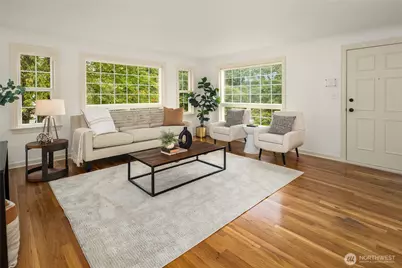11429 Glendale Way S, Seattle, WA 98168 - Photo 8