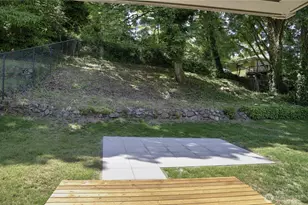 11429 Glendale Way S, Seattle, WA 98168 - Photo 24