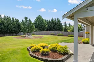6826 47th Loop NE, Olympia, WA 98516 - Photo 4
