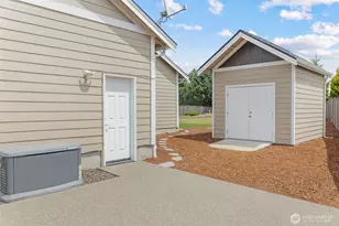 6826 47th Loop NE, Olympia, WA 98516 - Photo 24