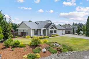 6826 47th Loop NE, Olympia, WA 98516 - Photo 2