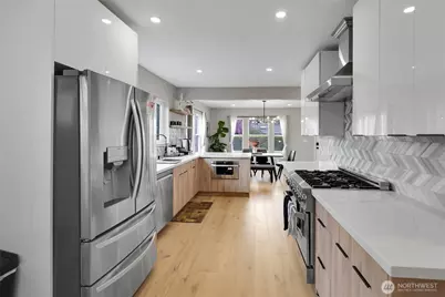 7901 16th Avenue SW, Seattle, WA 98106 - Photo 10
