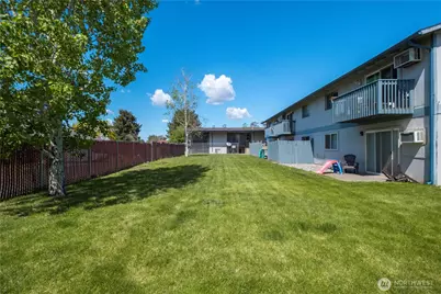1800 Evergreen Street, Walla Walla, WA 99362 - Photo 8