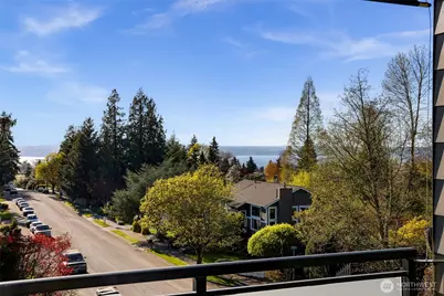 11230 NE 68th Street #C, Kirkland, WA 98033 - Photo 10