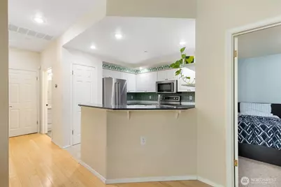 424 228th Street SW #H101, Bothell, WA 98021 - Photo 10