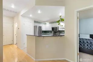 424 228th St SW, Bothell, WA 98021 - Photo 10