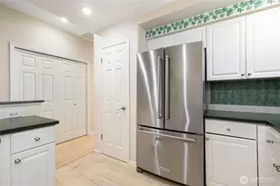 424 228th St SW, Bothell, WA 98021 - Photo 12