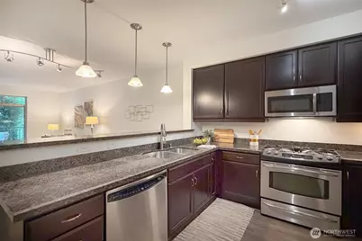15700 116th Avenue NE #104, Bothell, WA 98011 - Photo 6