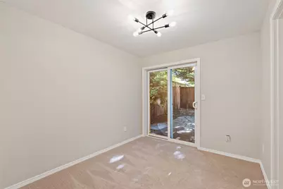 11710 Greenwood Avenue N #C, Seattle, WA 98133 - Photo 26