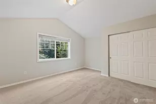11710 Greenwood Ave N, Seattle, WA 98133 - Photo 22