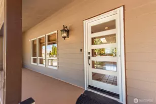 1419 S Pacific Vista, Port Angeles, WA 98363 - Photo 2